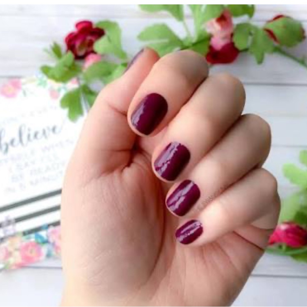 Color Street Bundle (metarmstrong, aberdeen aubergine, cotton candy swirl) - Picture 6 of 8